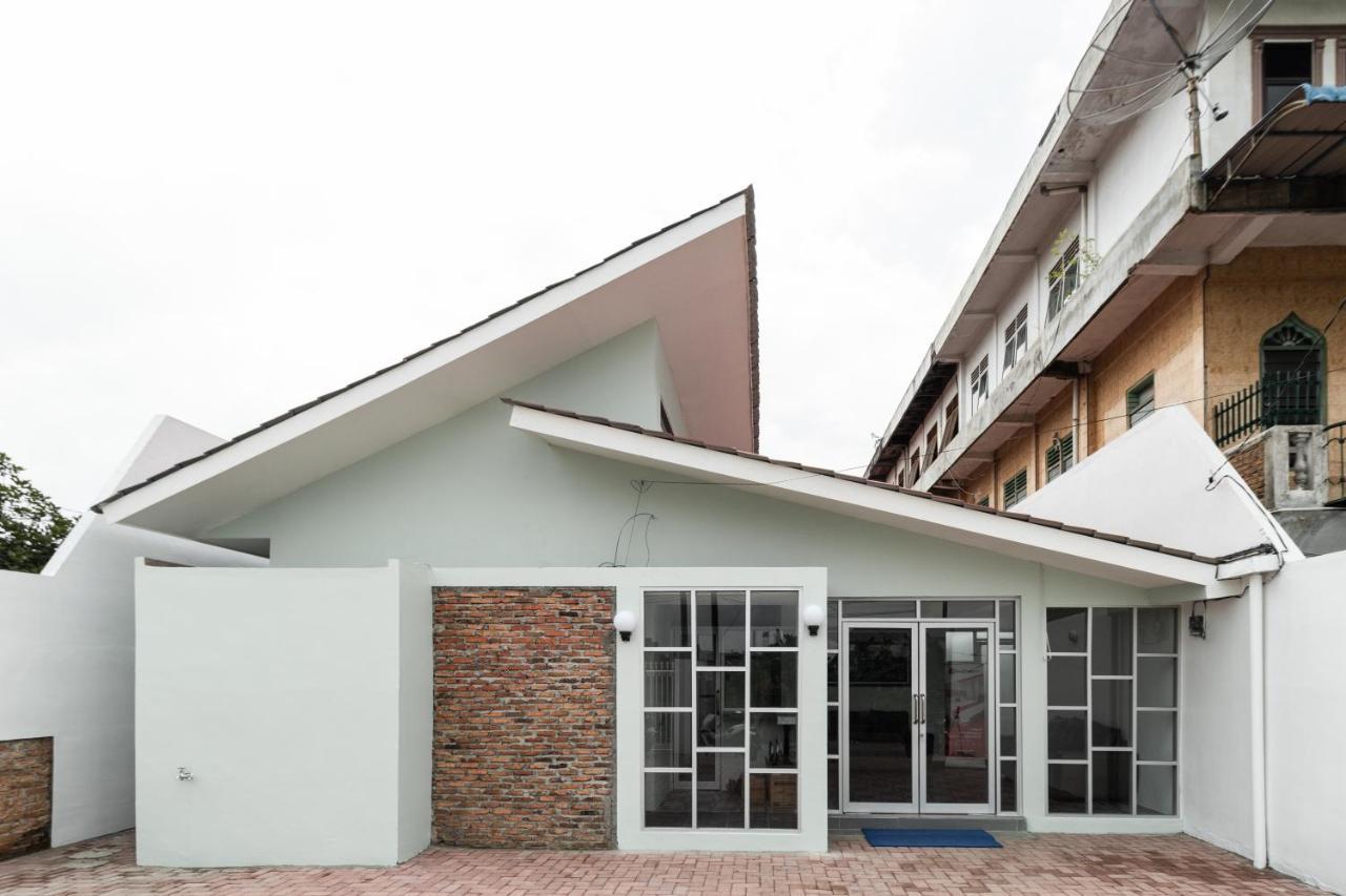 Reddoorz Plus Near Rs Usu Medan 2 Ngoại thất bức ảnh